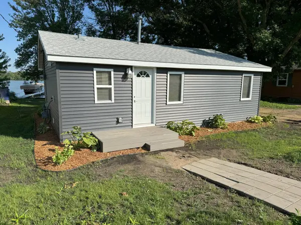 26904 Sioux TRL, Washington Twp, MN 56063