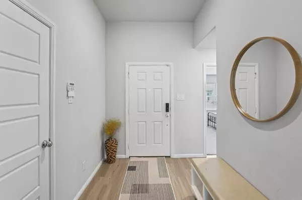 1303 Rosler Street, Mansfield, TX 76063