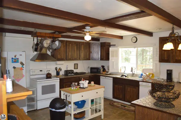 6337 Cerro Sierra Drive, Greeley Hill, CA 95311-9503