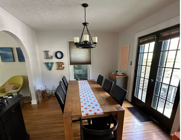 152 W California Avenue, Columbus, OH 43202