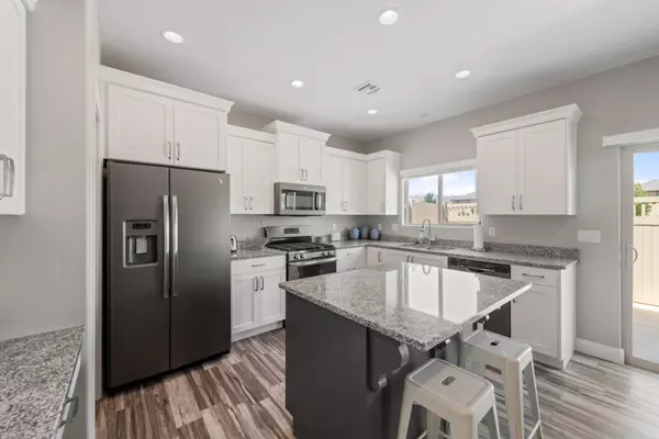 2520 Blackhawk DR #25, Santa Clara, UT 84765