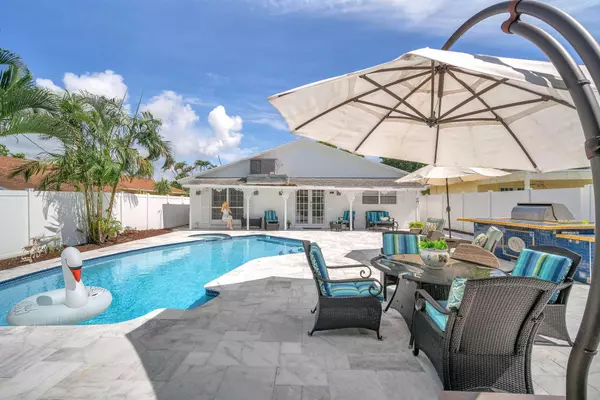 484 SW 1st ST, Boca Raton, FL 33432