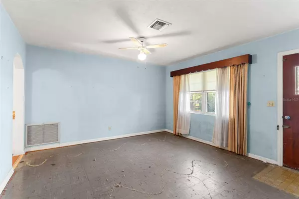 1573 S JEFFERSON AVE, Clearwater, FL 33756