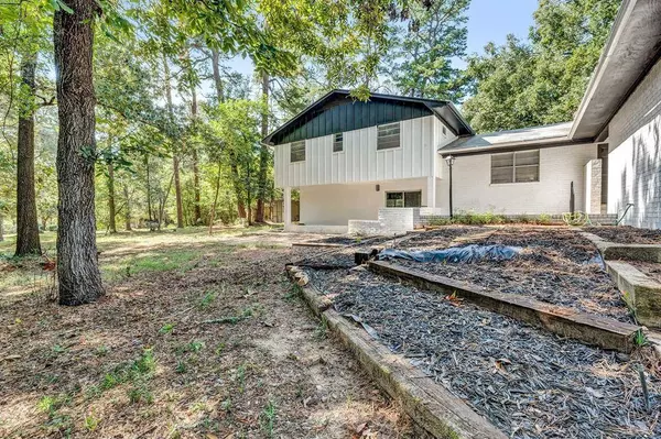 804 Willow, Gladewater, TX 75647