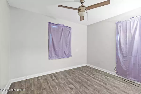 1709 Theresa Ave, Louisville, KY 40216