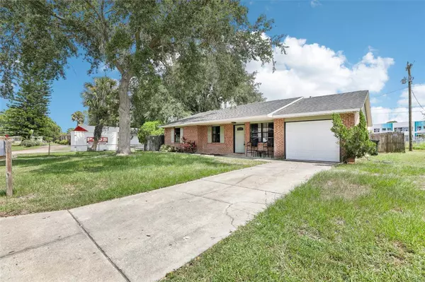 811 KOTTLE CIR S, Daytona Beach, FL 32114