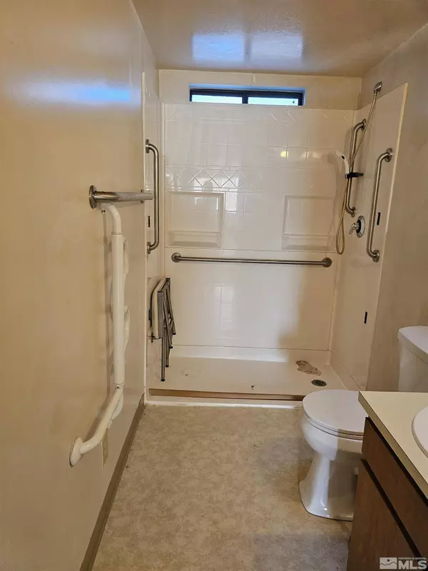 744 A St, Hawthorne, NV 89415