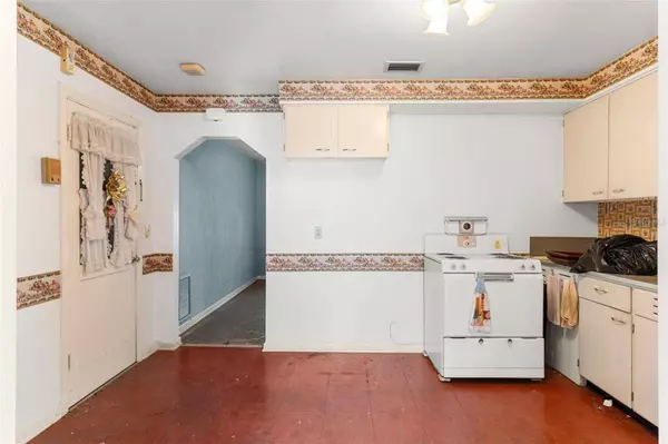 1573 S JEFFERSON AVE, Clearwater, FL 33756