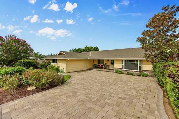 6568 Sunny Brae Dr, San Diego, CA 92119