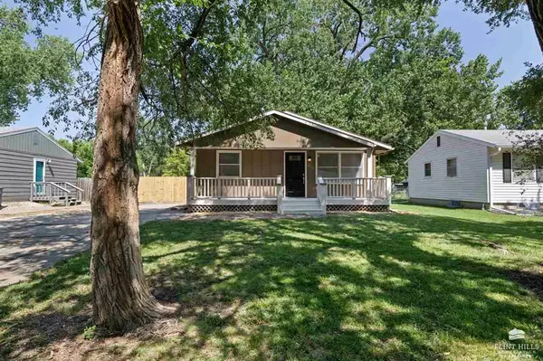 2028 Green AVE, Manhattan, KS 66502