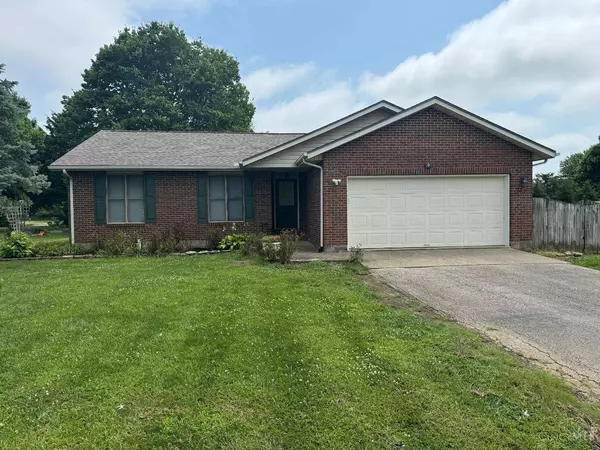 192 Battle Dr, Eaton, OH 45320