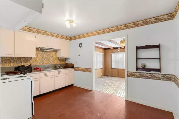 1573 S JEFFERSON AVE, Clearwater, FL 33756