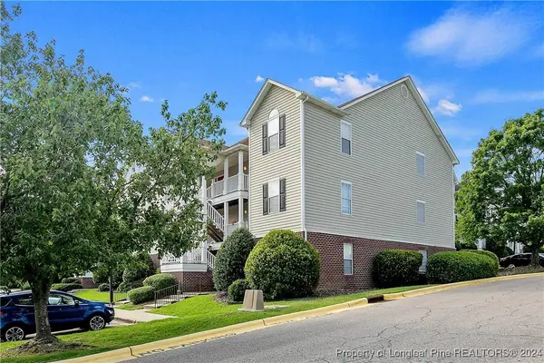 331 Bubble Creek CT #7, Fayetteville, NC 28311