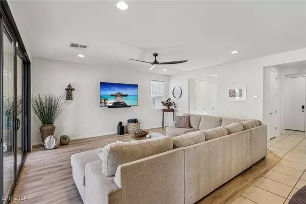 8155 Skye Sweep Street, Las Vegas, NV 89166