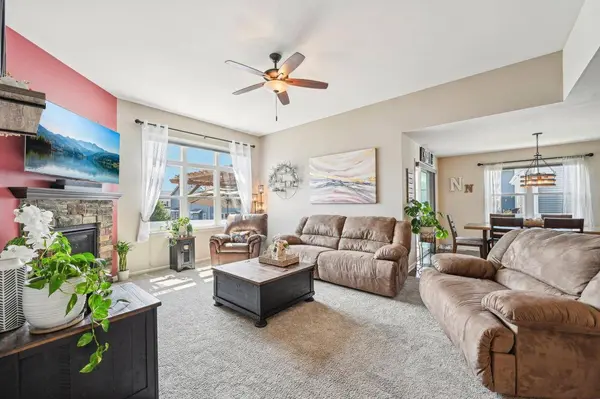 927 Skylark Lane, Deforest, WI 53532