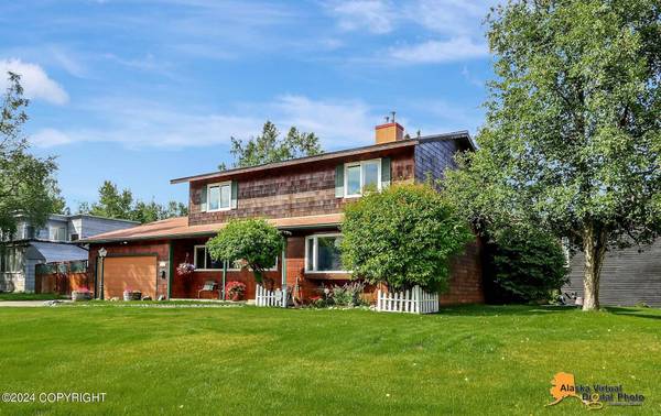 2526 Arlington DR, Anchorage, AK 99517