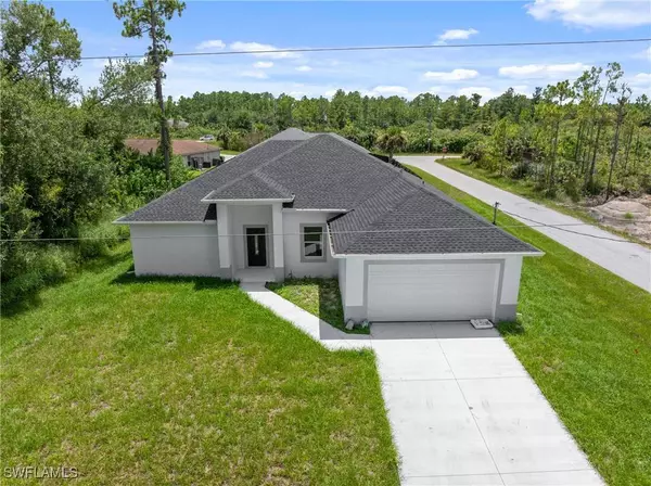3219 32nd ST W, Lehigh Acres, FL 33971