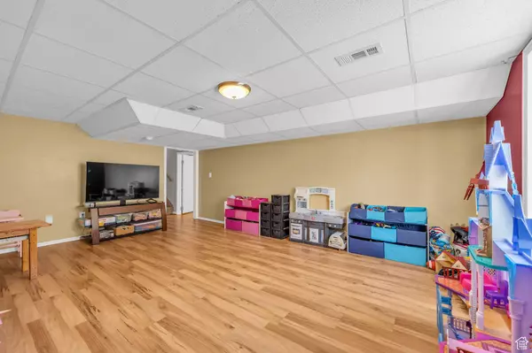 2440 N 490 W, Layton, UT 84041