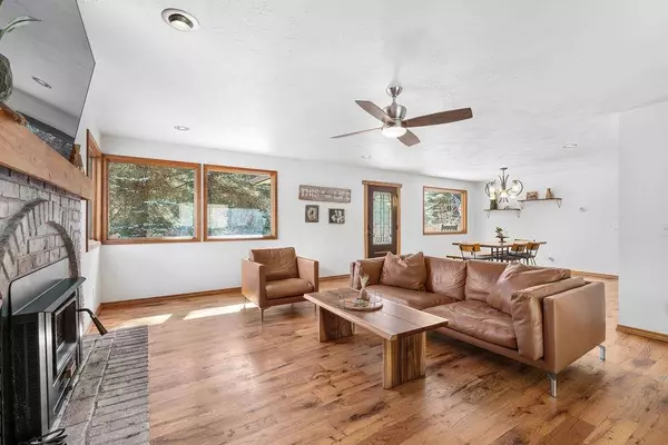 17919 N Thompson Creek Rd, Newman Lake, WA 99025