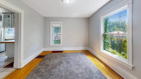 837 Clinton Avenue, Kalamazoo, MI 49001