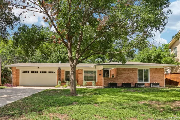 411 Tophill Road, San Antonio, TX 78209