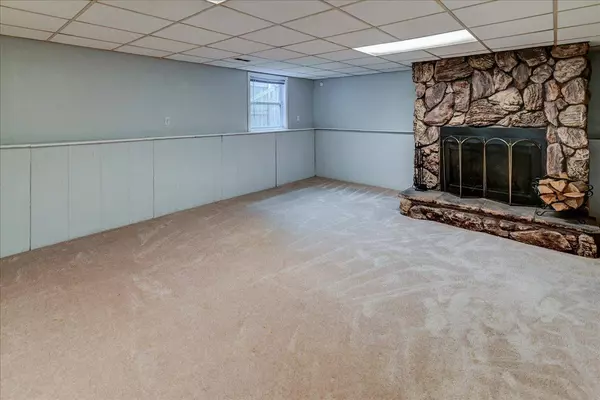 3209 Lotheville Road, Madison, WI 53704