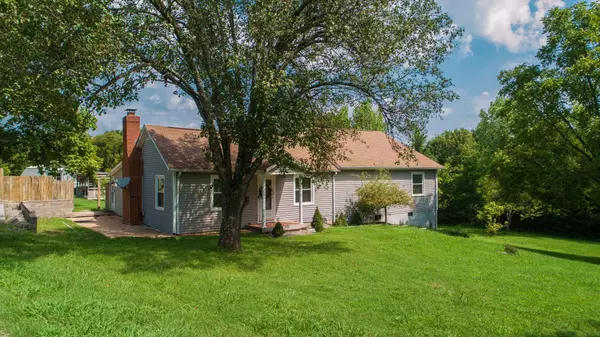 975 Old Lebanon Dirt Rd, Hermitage, TN 37076