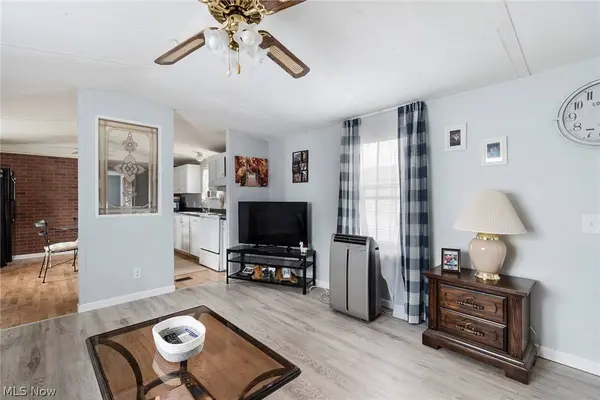 12205 Goshen RD #225, Salem, OH 44460