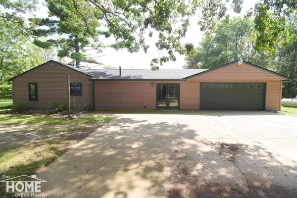 6252 S State Road, Bancroft, MI 48414