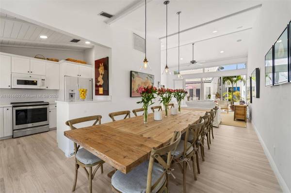 3695 Mykonos Ct, Boca Raton, FL 33487