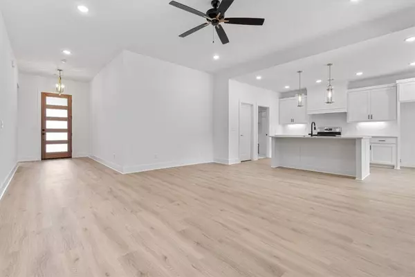 26 Dunbarton Dr, Bella Vista, AR 72715