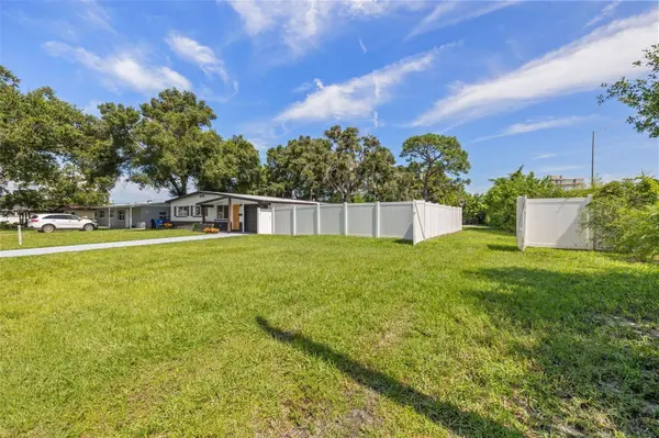 2321 42ND AVE N, Saint Petersburg, FL 33714