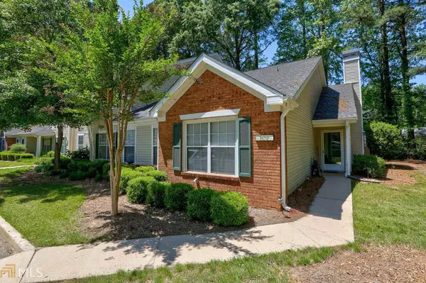 107 Ridgelake DR, Peachtree City, GA 30269