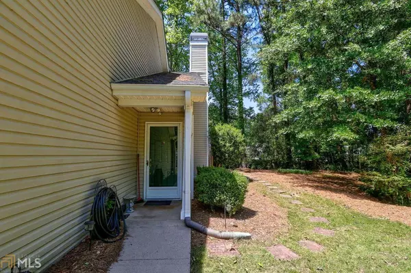 107 Ridgelake DR, Peachtree City, GA 30269