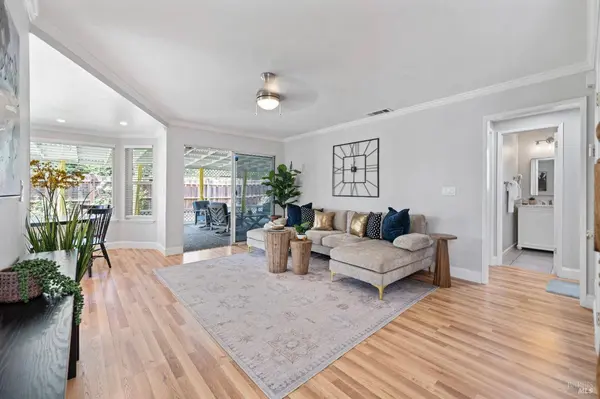 137 Humphrey LN, Vallejo, CA 94591