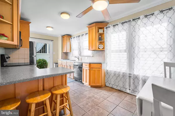 5509 PARK BLVD, Wildwood Crest, NJ 08260