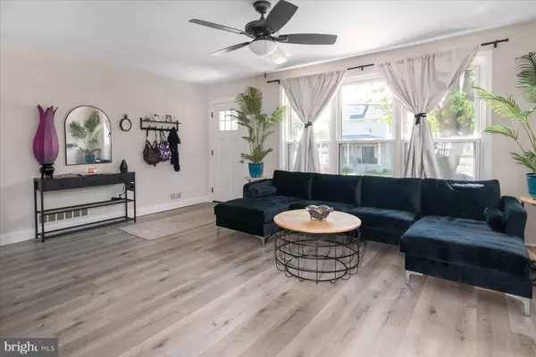 264 CARROLL RD, Pasadena, MD 21122