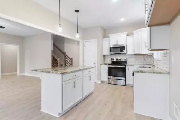 265 Wesson Dr, Clarksville, TN 37043