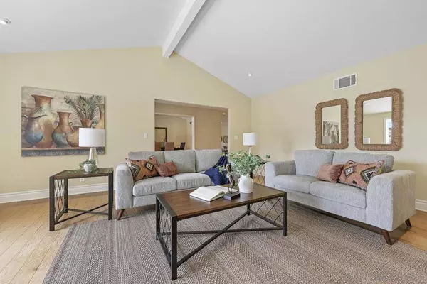 6568 Sunny Brae Dr, San Diego, CA 92119