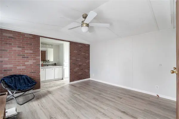 12205 Goshen RD #225, Salem, OH 44460