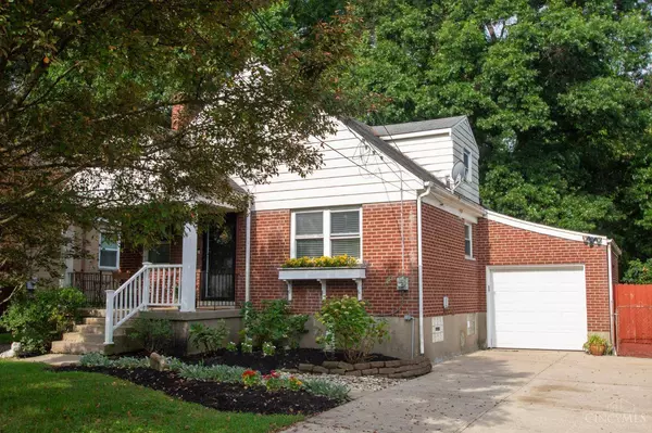 6951 rob vern, North College Hill, OH 45239