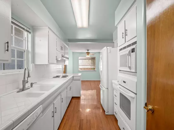 1926 Harvard Avenue, Clovis, CA 93612