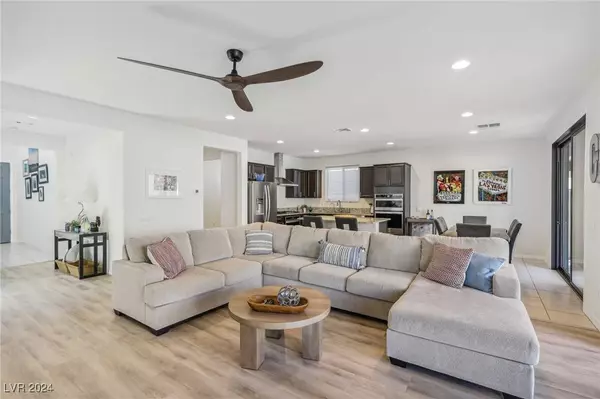 8155 Skye Sweep Street, Las Vegas, NV 89166