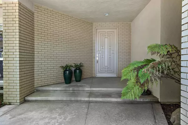 7739 Oak Bay CIR, Sacramento, CA 95831