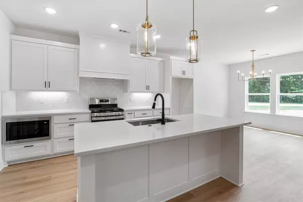 26 Dunbarton Dr, Bella Vista, AR 72715