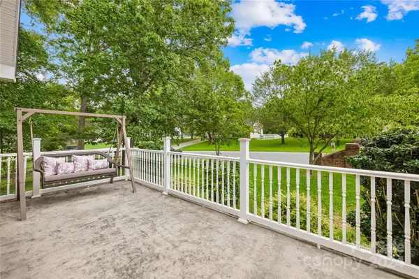 527 Mountview DR, Mocksville, NC 27028