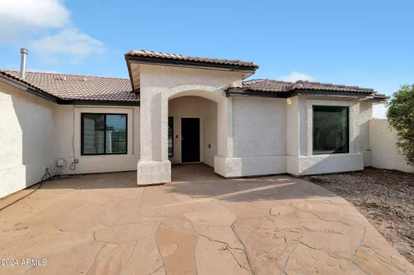 19107 E SUNNYDALE Drive, Queen Creek, AZ 85142