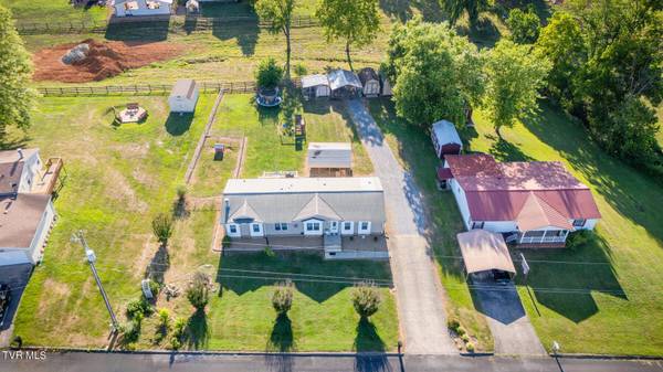 116 Alexander Crossing DR, Church Hill, TN 37642