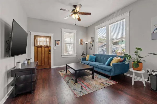 2922 N 16TH ST, Tampa, FL 33605