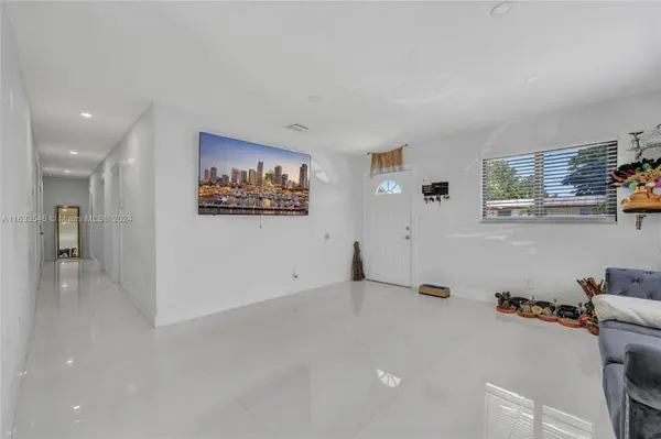 11845 SW 183rd St, Miami, FL 33177